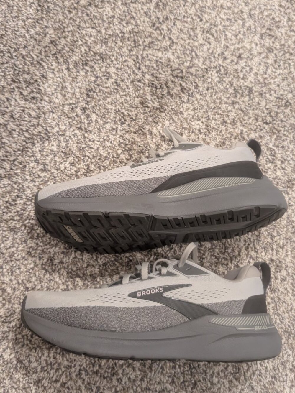 Brooks Men's Beast GTS 26 Premium Stability Shoes - Size 10 4E (Extra Wide) - Picture 7 of 14